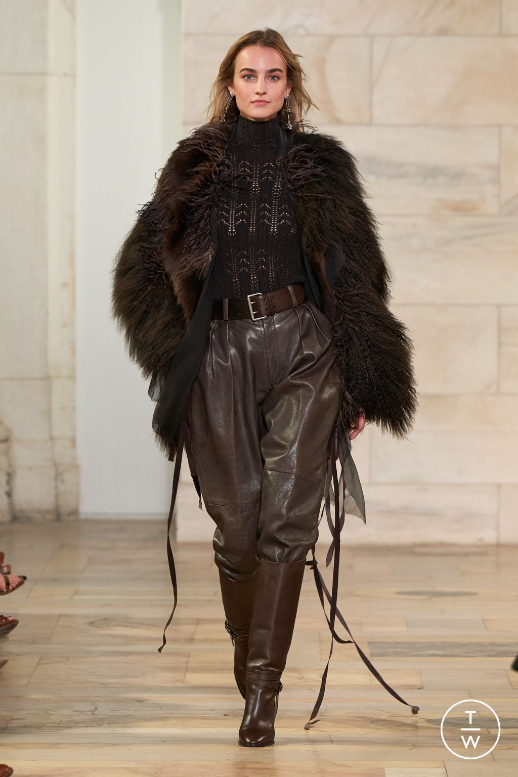 Fashion Week New York Fall/Winter 2025 look 19 from the Ralph Lauren collection womenswear