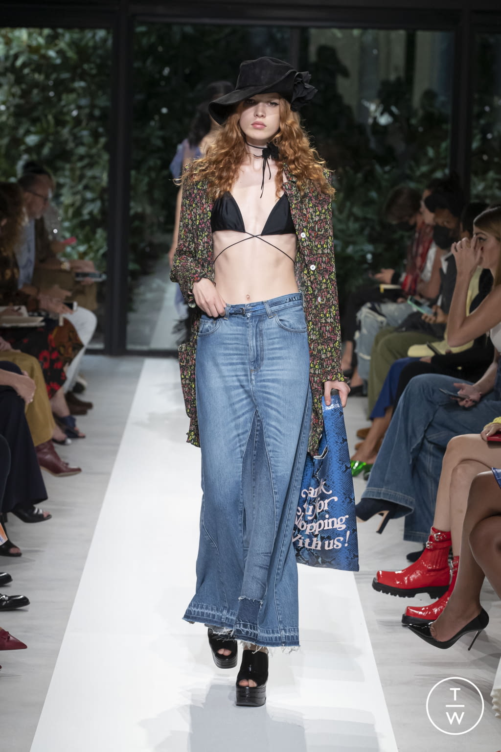 Fashion Week Milan Spring/Summer 2022 look 19 de la collection Philosophy di Lorenzo Serafini womenswear
