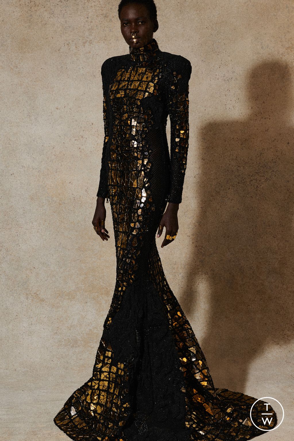 Fashion Week Paris Resort 2023 look 19 from the Balmain collection 女装