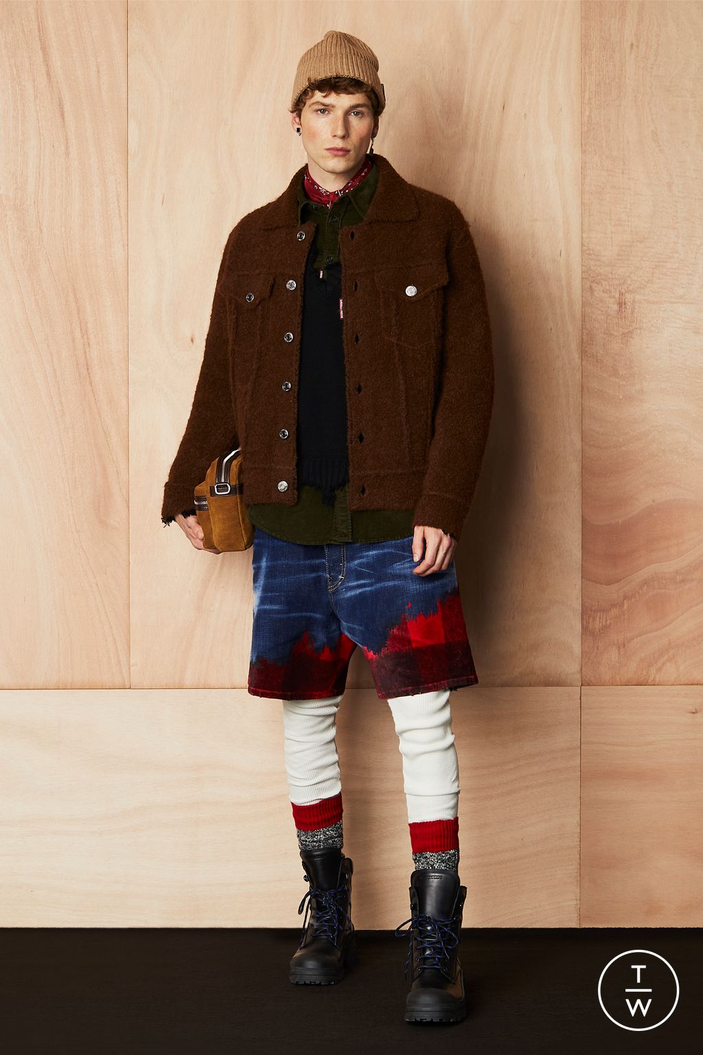Fashion Week Milan Pre-Fall 2024 look 19 from the Dsquared2 collection 男装