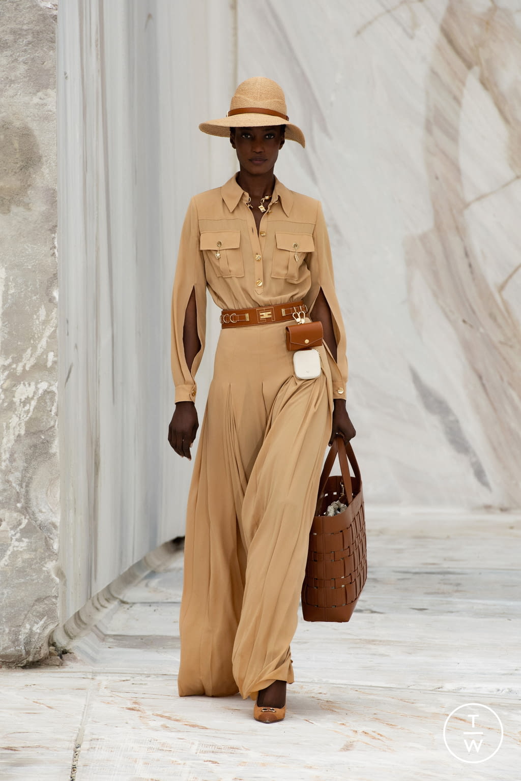 Fashion Week Milan Spring/Summer 2022 look 19 from the Elisabetta Franchi collection womenswear