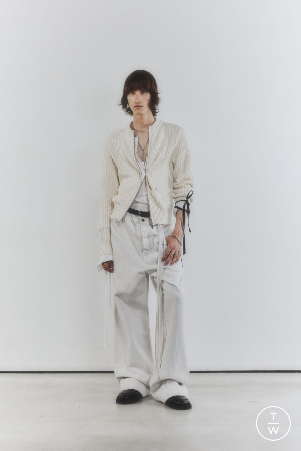 Fashion Week Paris Resort 2026 look 19 from the Ann Demeulemeester collection womenswear