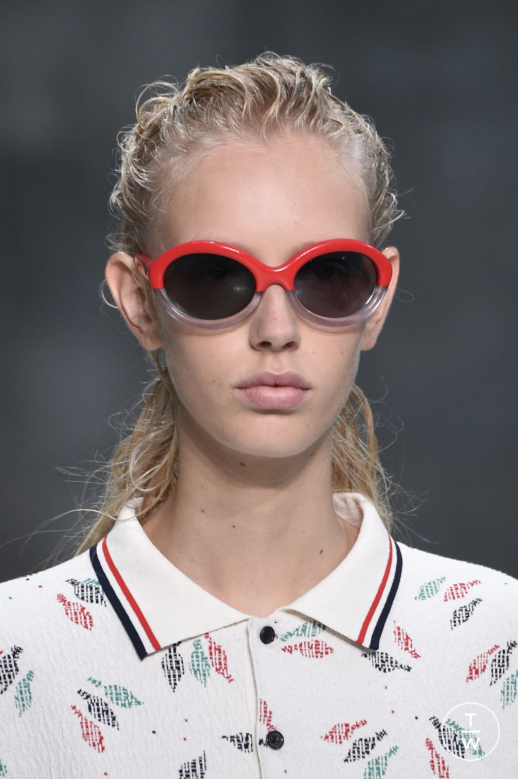 Fashion Week Milan Spring/Summer 2018 look 15 from the Marni collection womenswear accessories