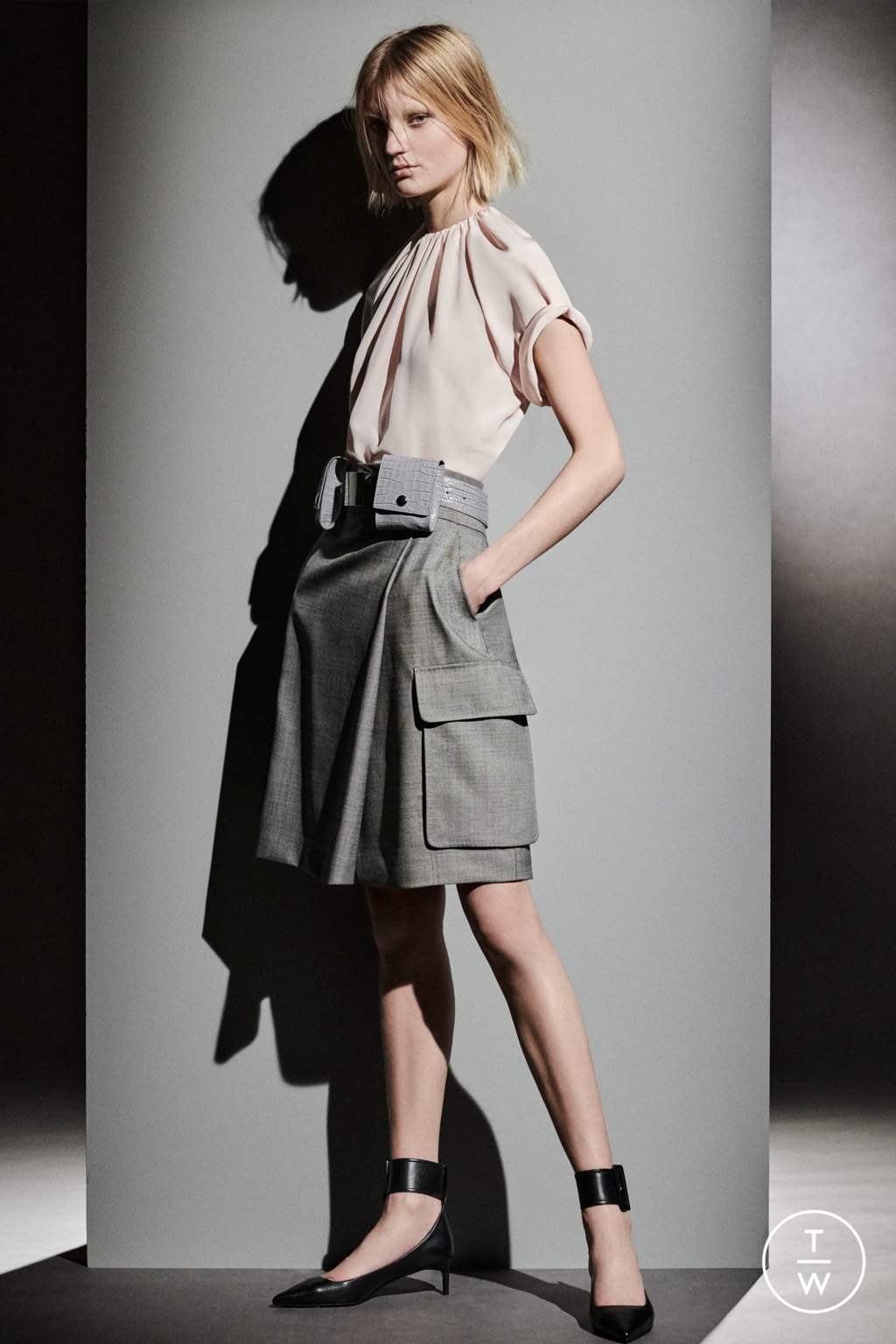 Fashion Week Milan Pre-Fall 2021 look 19 de la collection Max Mara womenswear