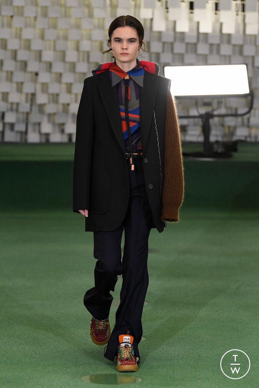 Fashion Week Paris Fall/Winter 2023 look 30 from the Kolor collection menswear