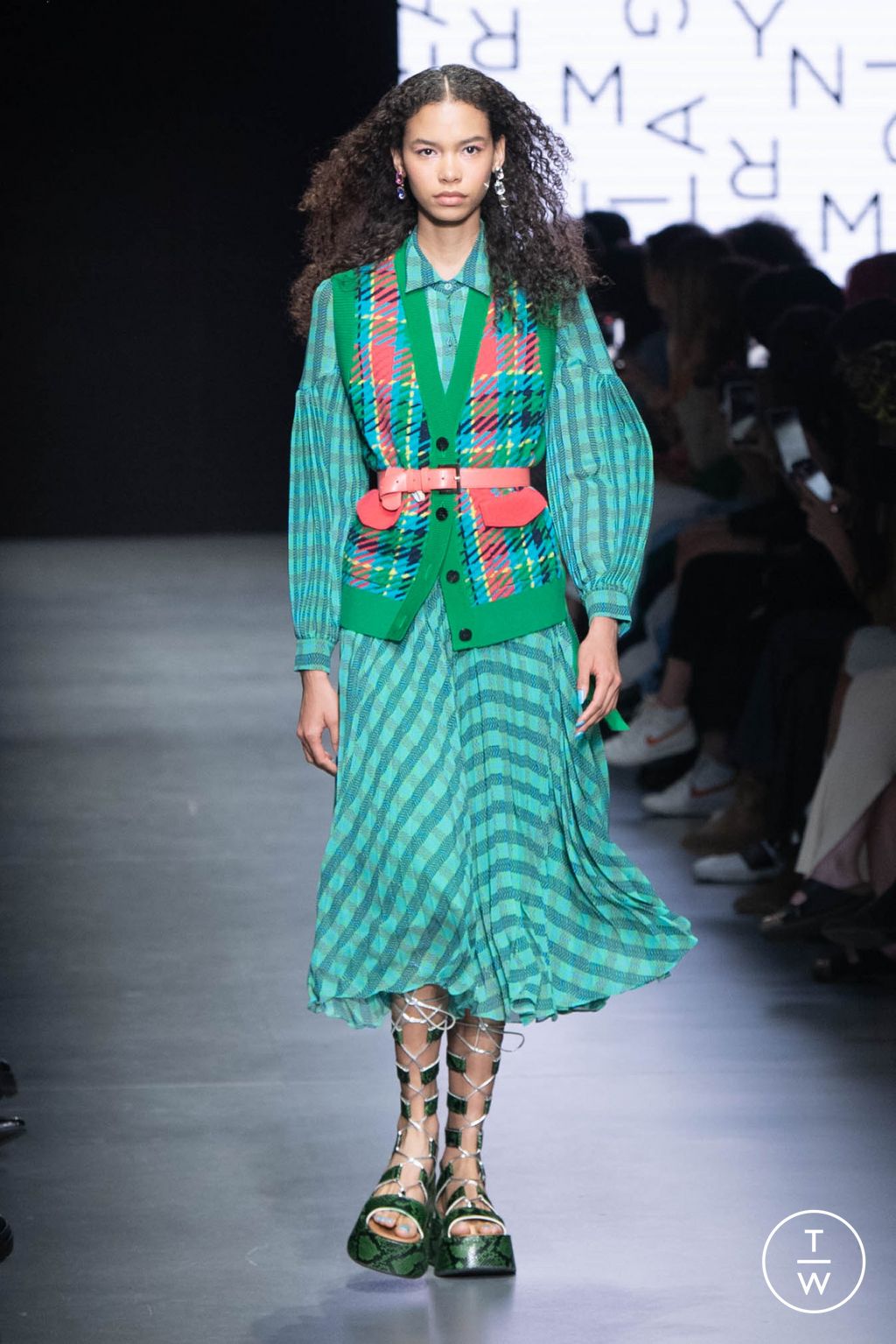 Fashion Week Milan Spring/Summer 2023 look 1 de la collection Maryling womenswear