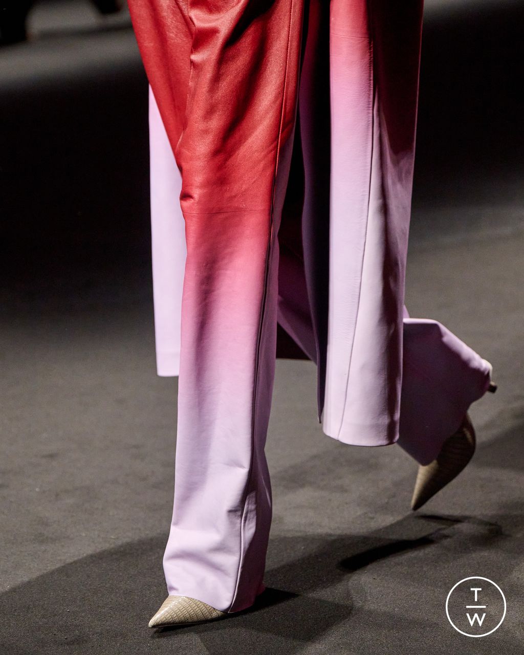 Fashion Week Milan Fall/Winter 2025 look 99 from the Roberto Cavalli collection womenswear accessories