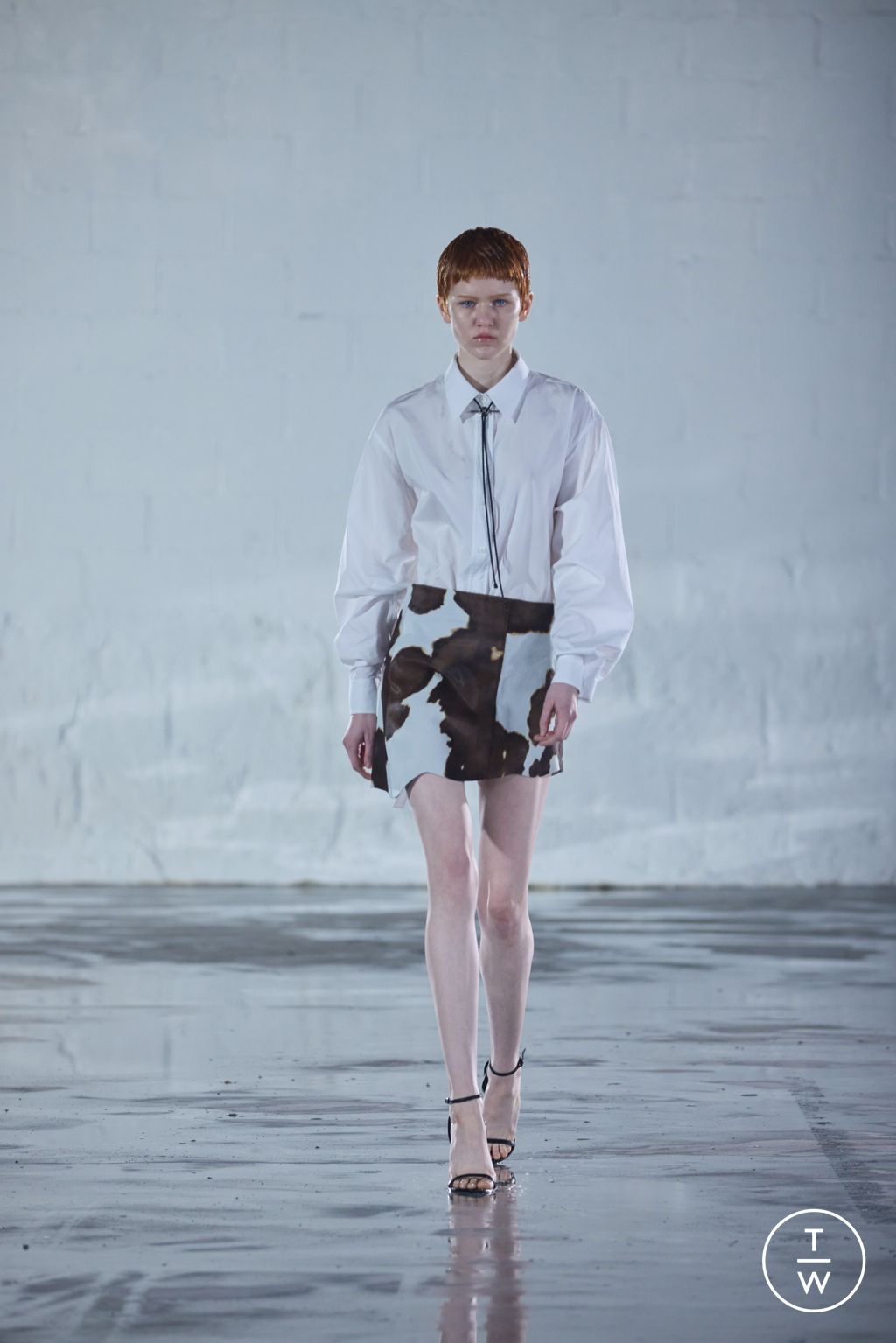 Fashion Week New York Fall/Winter 2023 look 19 from the Helmut Lang collection 女装
