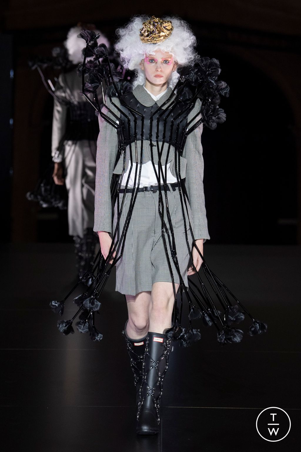 Fashion Week Paris Spring/Summer 2023 look 5 de la collection Noir Kei Ninomiya womenswear