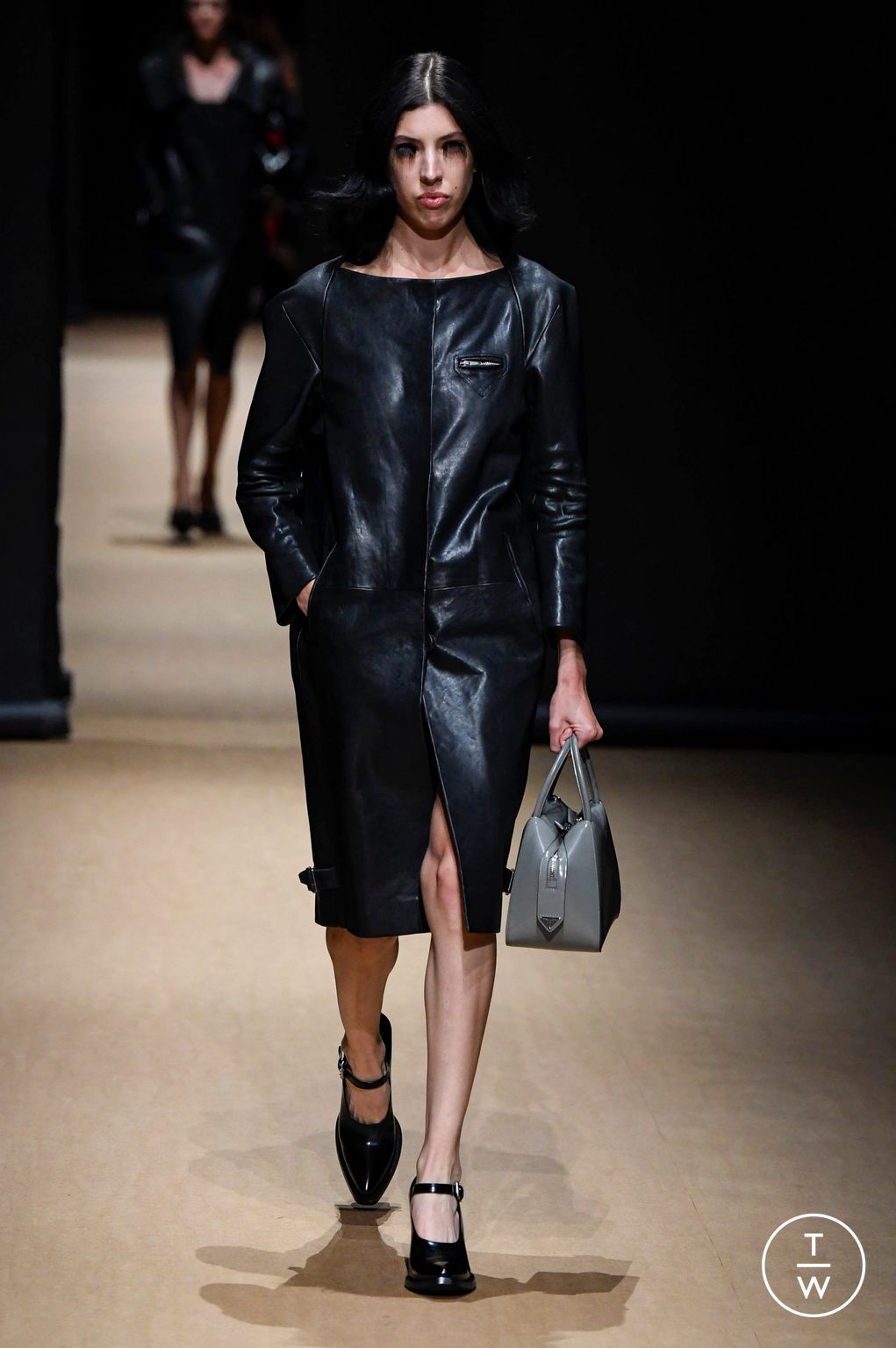 Fashion Week Milan Spring/Summer 2023 look 38 de la collection Prada womenswear