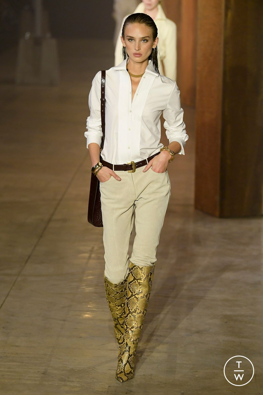 Fashion Week Milan Spring/Summer 2023 look 23 from the Bally collection womenswear