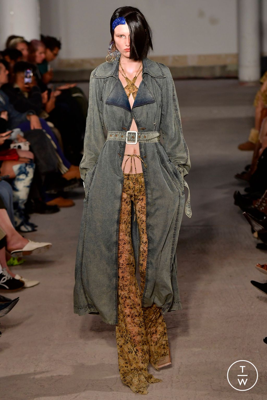 Fashion Week London Spring/Summer 2023 look 15 from the KNWLS collection 女装