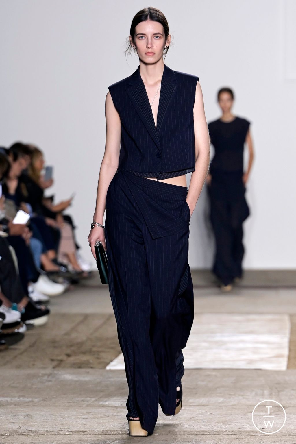 Fashion Week Milan Spring/Summer 2023 look 23 from the Ports 1961 collection 女装