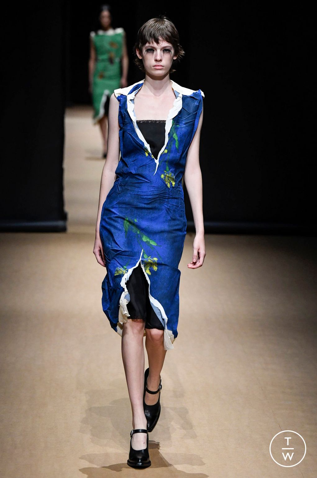 Fashion Week Milan Spring/Summer 2023 look 45 de la collection Prada womenswear