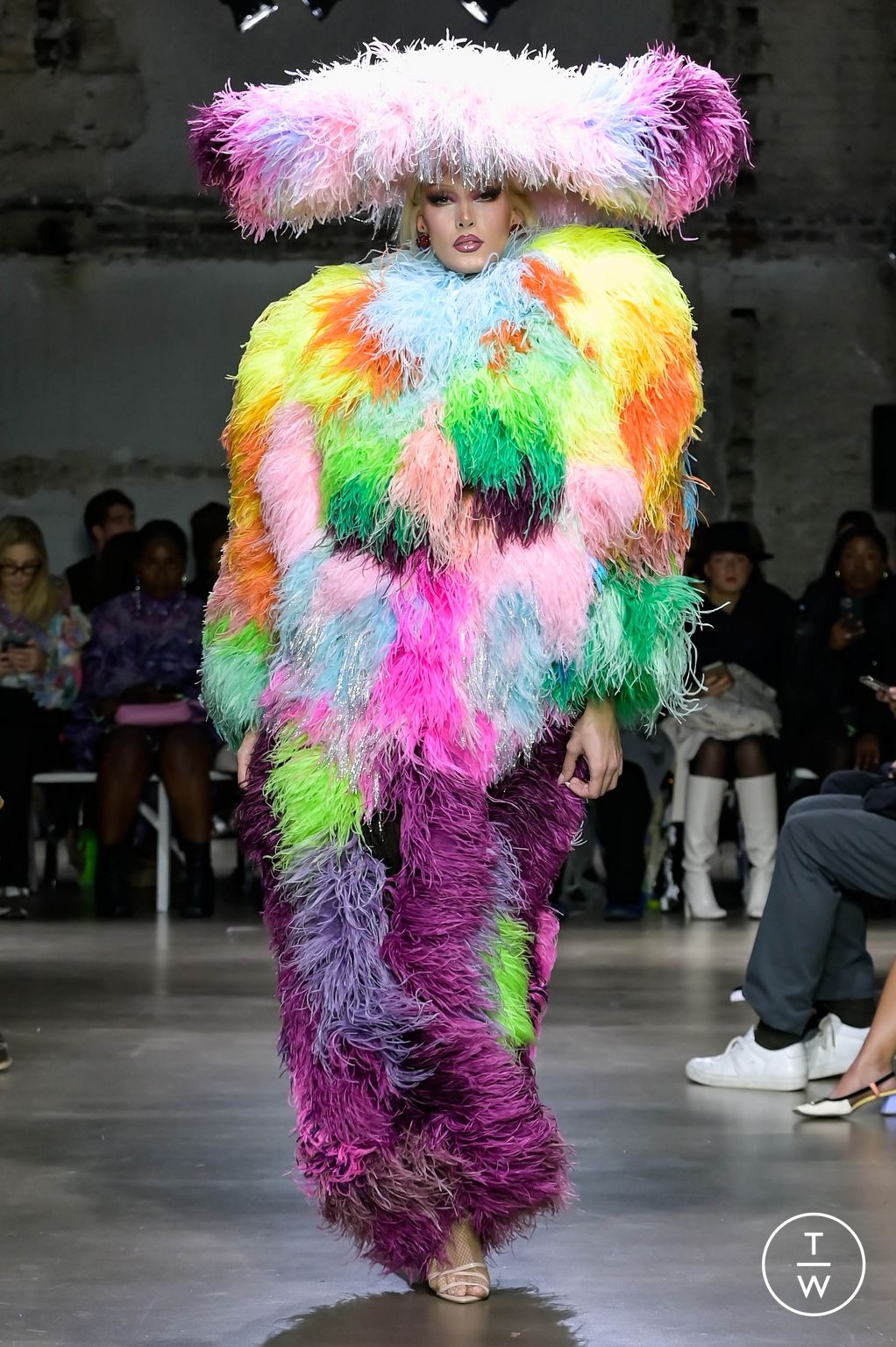 Fashion Week Paris Spring/Summer 2023 look 32 from the Germanier collection 女装