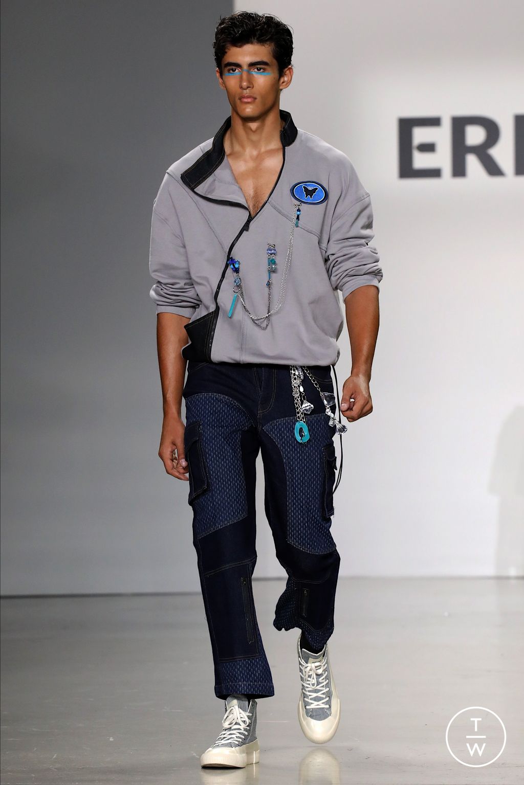 Fashion Week New York Spring/Summer 2023 look 17 de la collection Erigo womenswear