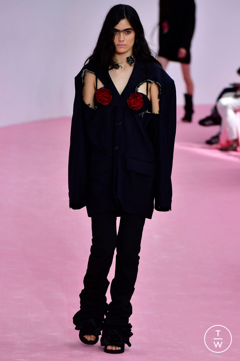 Fashion Week Paris Spring/Summer 2023 look 39 from the Acne Studios collection womenswear