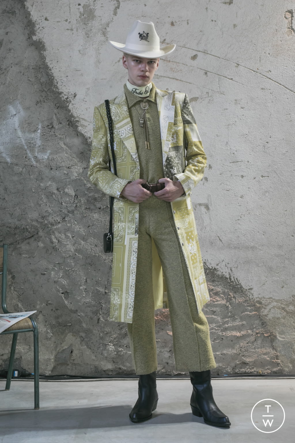 Fashion Week Florence - Pitti Spring/Summer 2022 look 1 from the Thebe Magugu collection menswear
