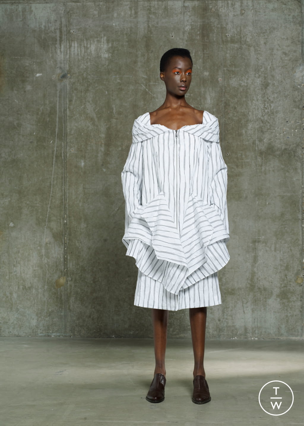 Fashion Week London Resort 2020 look 2 from the Chalayan collection womenswear