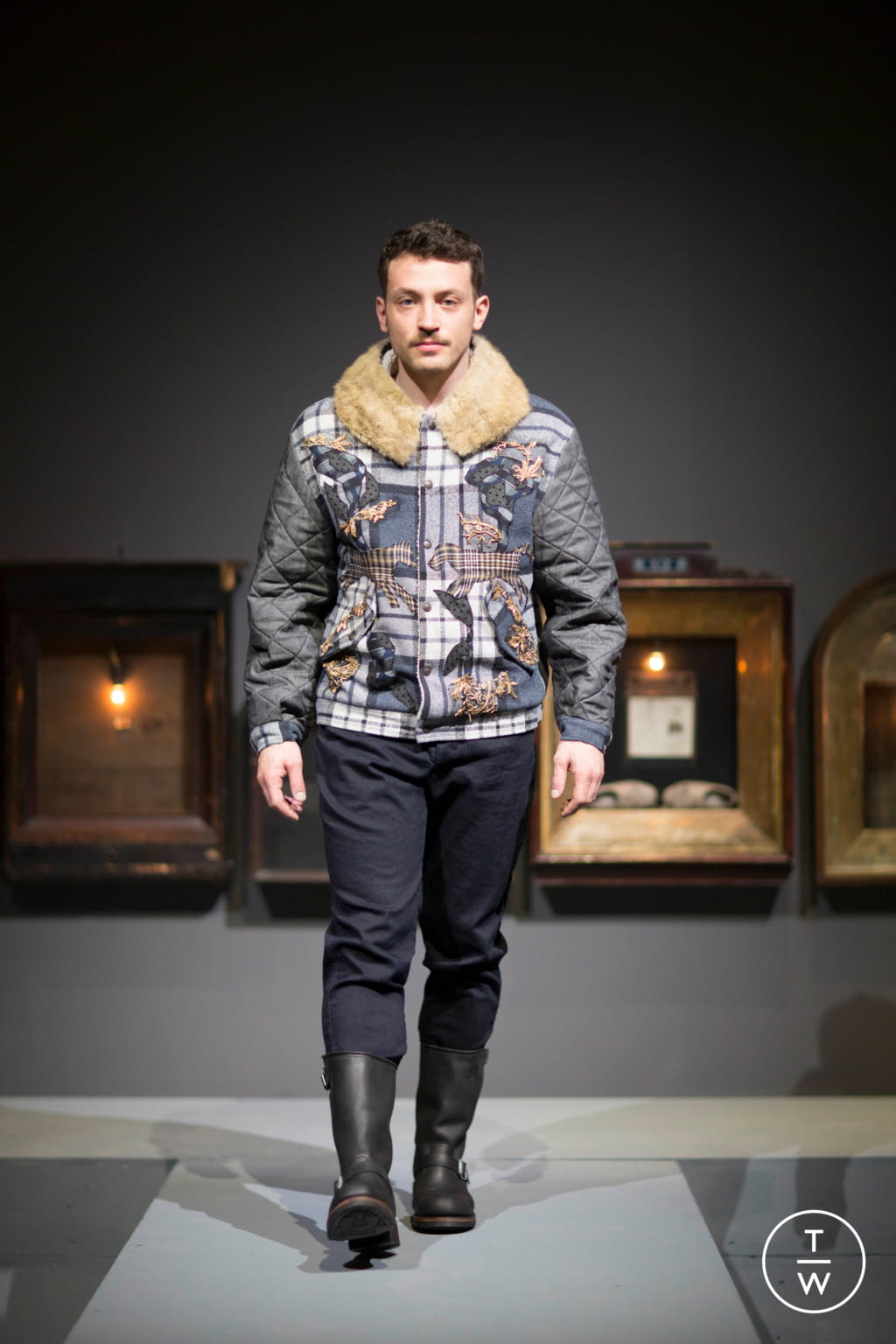 Fashion Week Milan Fall/Winter 2017 look 2 from the Antonio Marras collection menswear