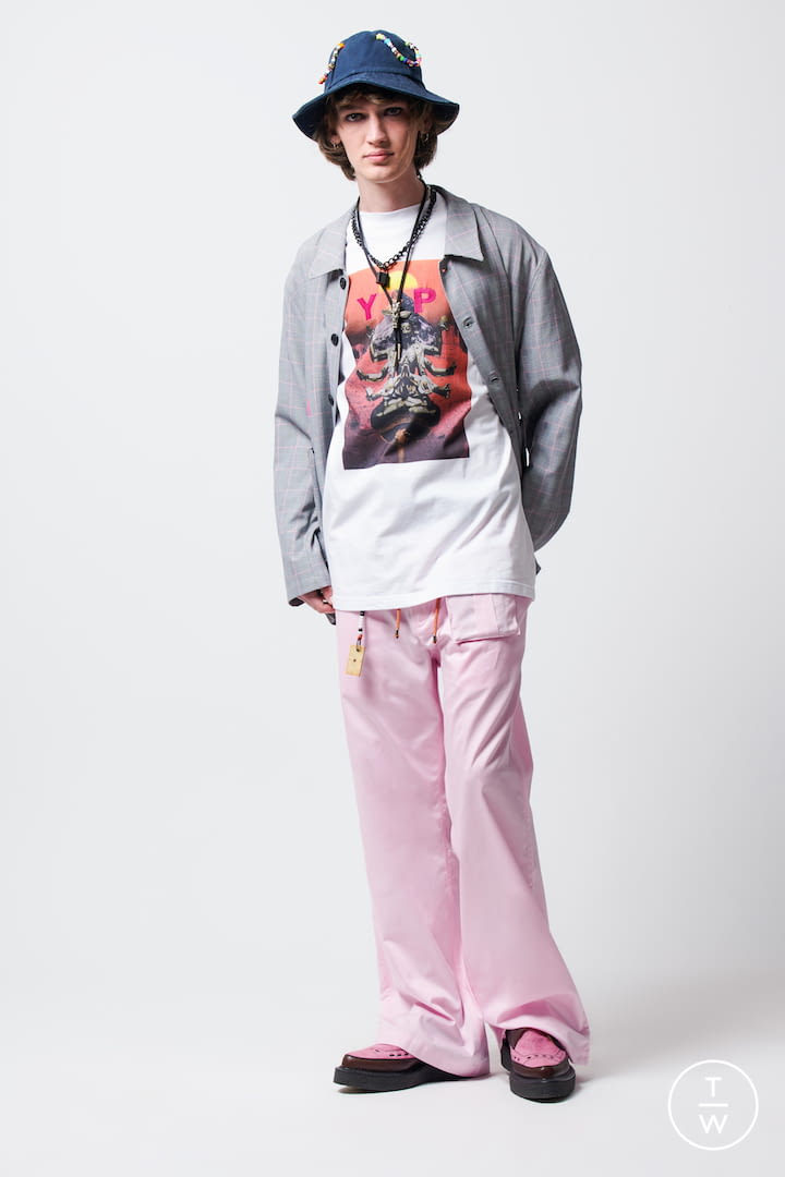 Fashion Week London Spring/Summer 2022 look 2 from the Lyph collection menswear