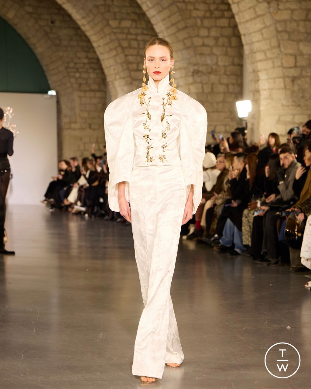 Fashion Week Paris Spring/Summer 2026 look 2 from the Juana Martin collection 高级定制