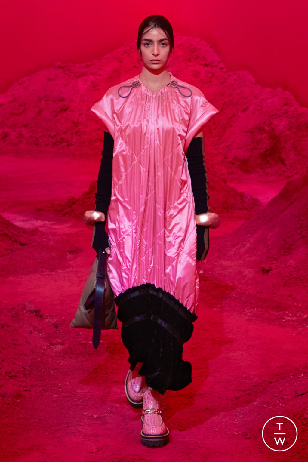 Fashion Week Milan Fall/Winter 2020 look 25 from the 2 Moncler 1952 collection womenswear