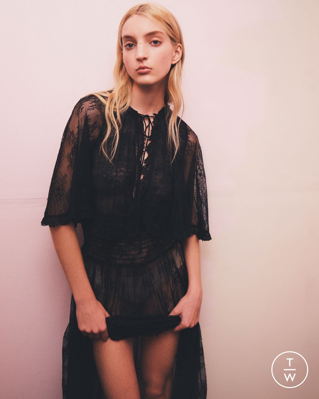 Fashion Week New York Pre-Fall 2025 look 20 from the AKNVAS collection womenswear