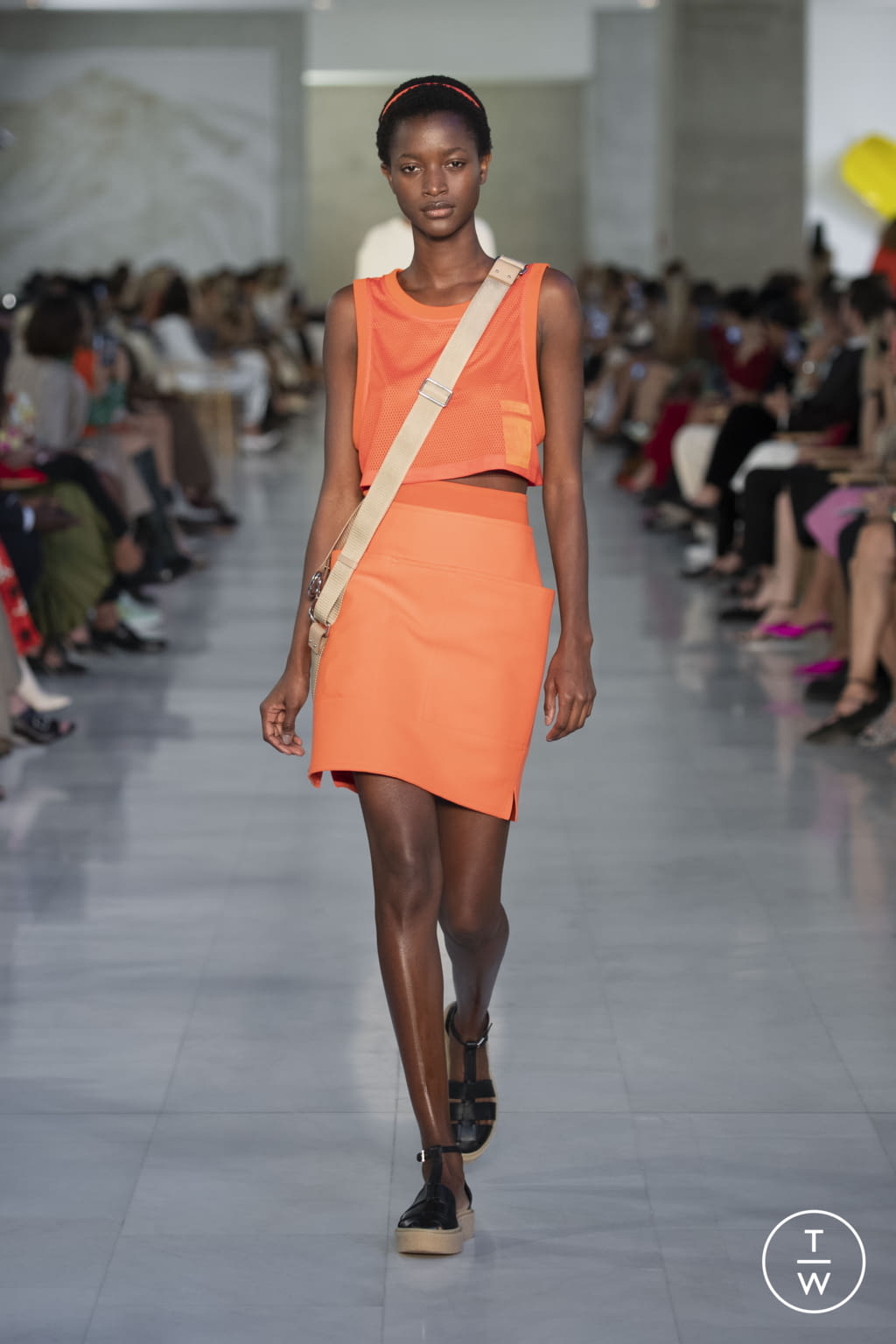 Fashion Week Milan Spring/Summer 2022 look 20 from the Max Mara collection womenswear