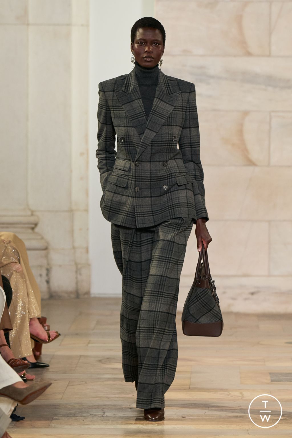 Fashion Week New York Fall/Winter 2025 look 20 from the Ralph Lauren collection womenswear