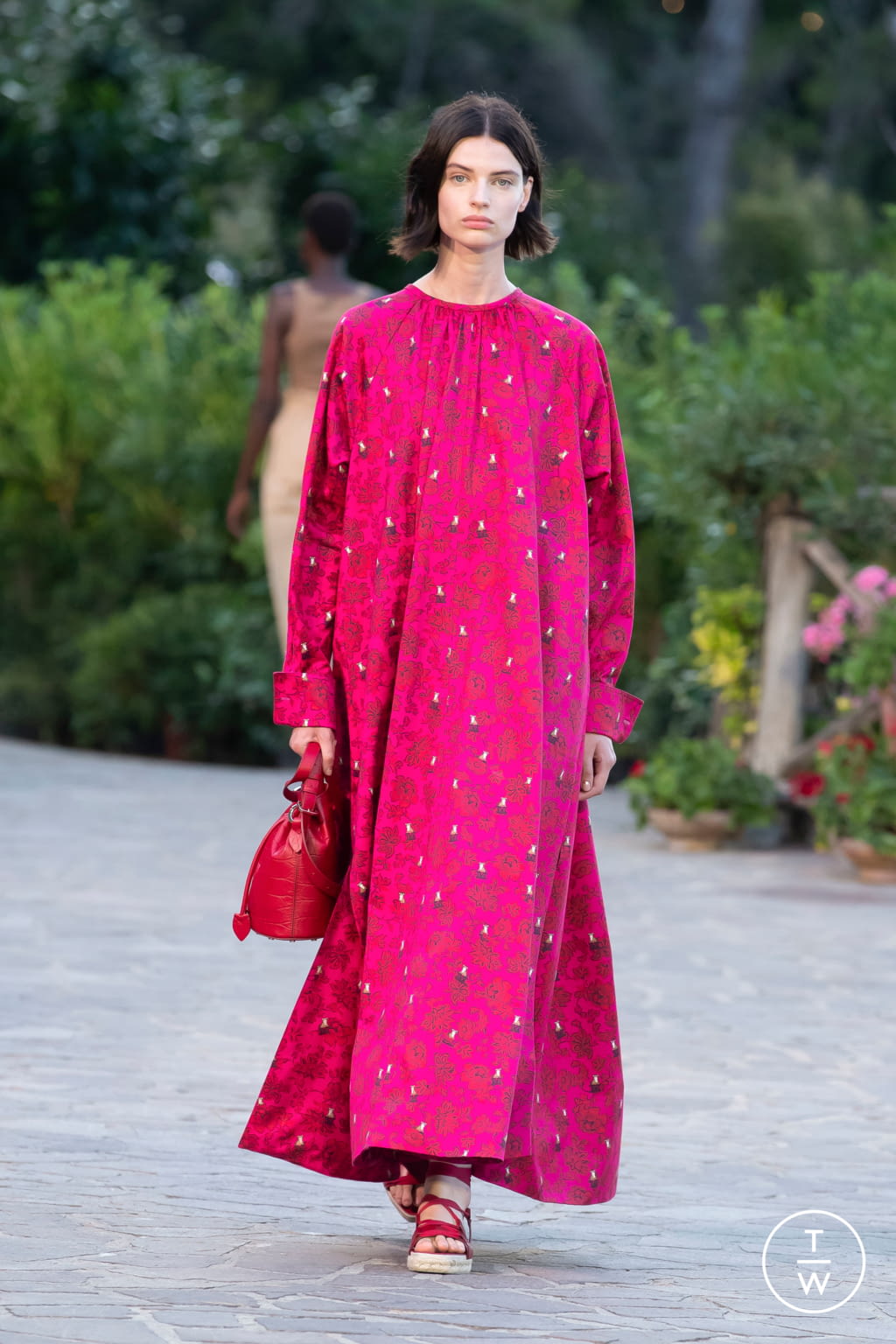 Fashion Week Milan Resort 2022 look 20 from the Max Mara collection womenswear