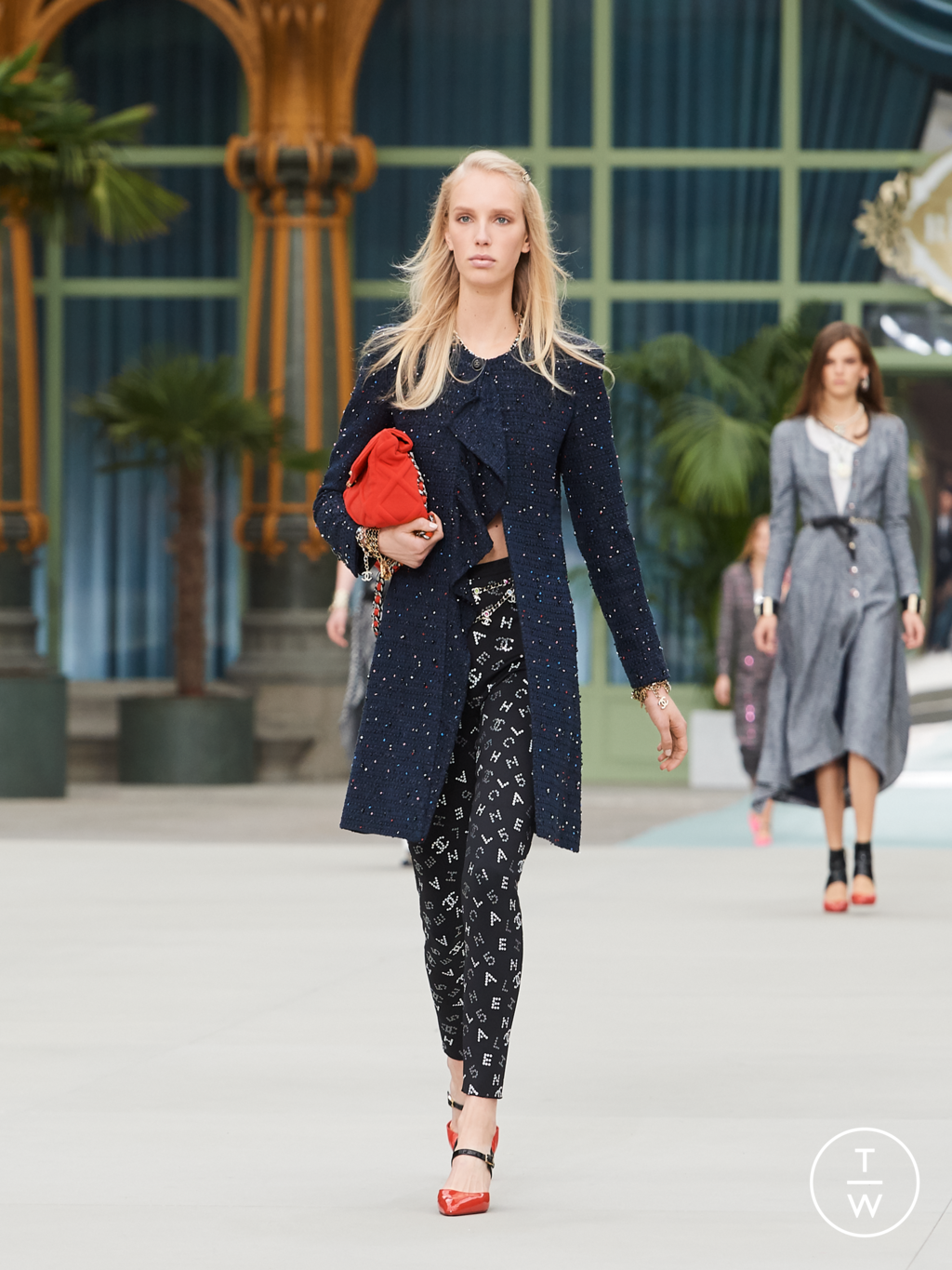 Fashion Week Paris Resort 2020 look 20 from the Chanel collection 女装