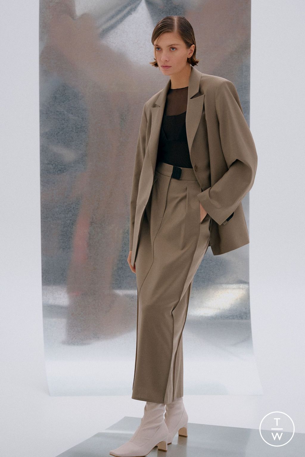 Fashion Week New York Pre-Fall 2023 look 13 from the Bevza collection womenswear