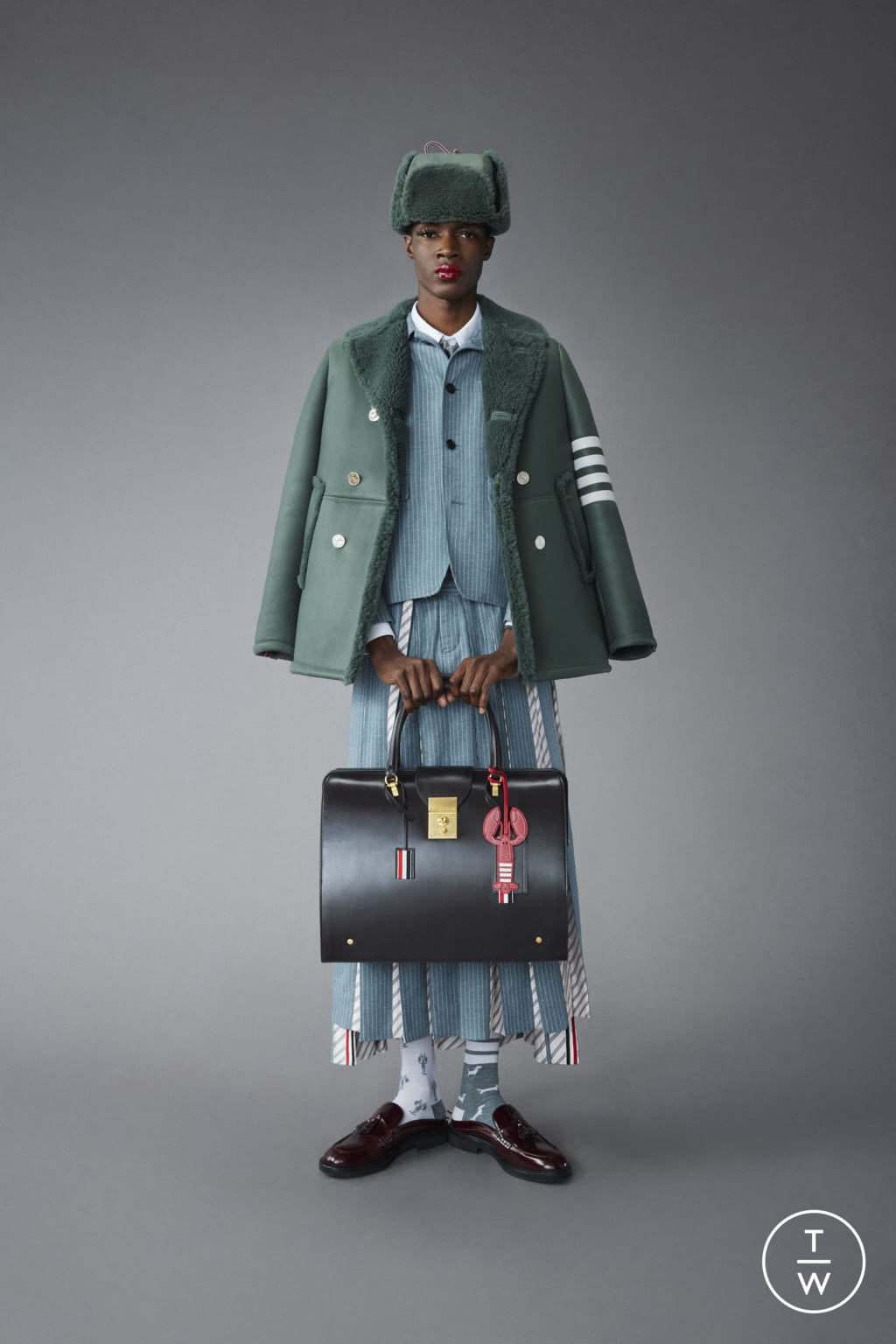 Fashion Week Paris Pre-Fall 2022 look 23 from the Thom Browne collection menswear