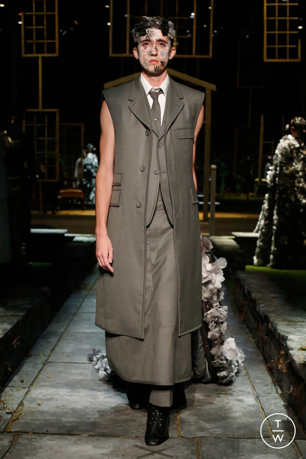 Fashion Week New York Spring/Summer 2022 look 20 from the Thom Browne collection 女装