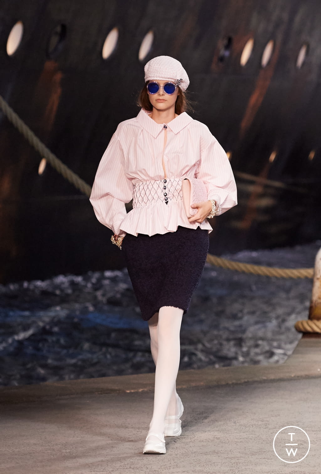 Fashion Week Paris Resort 2019 look 20 de la collection Chanel womenswear