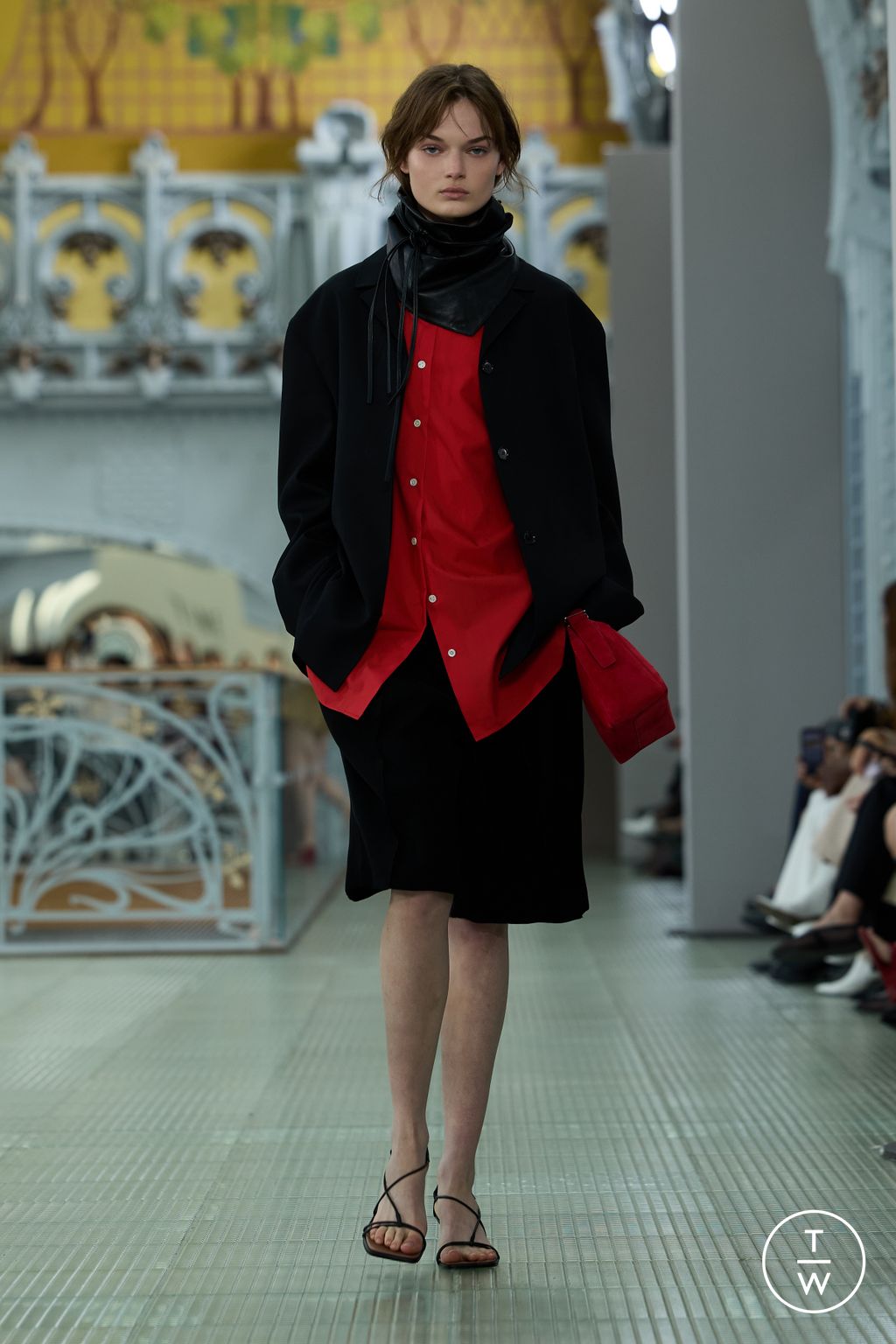 Fashion Week Paris Spring/Summer 2026 look 20 from the Time collection 女装