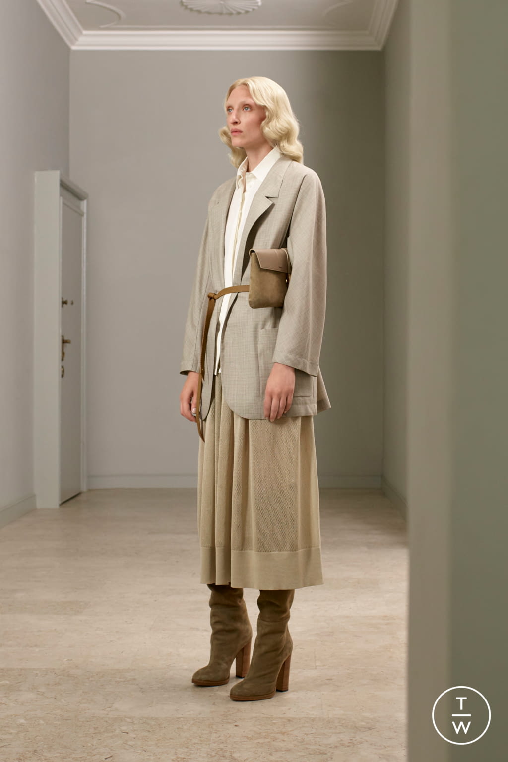 Fashion Week Milan Resort 2020 look 20 from the Agnona collection womenswear