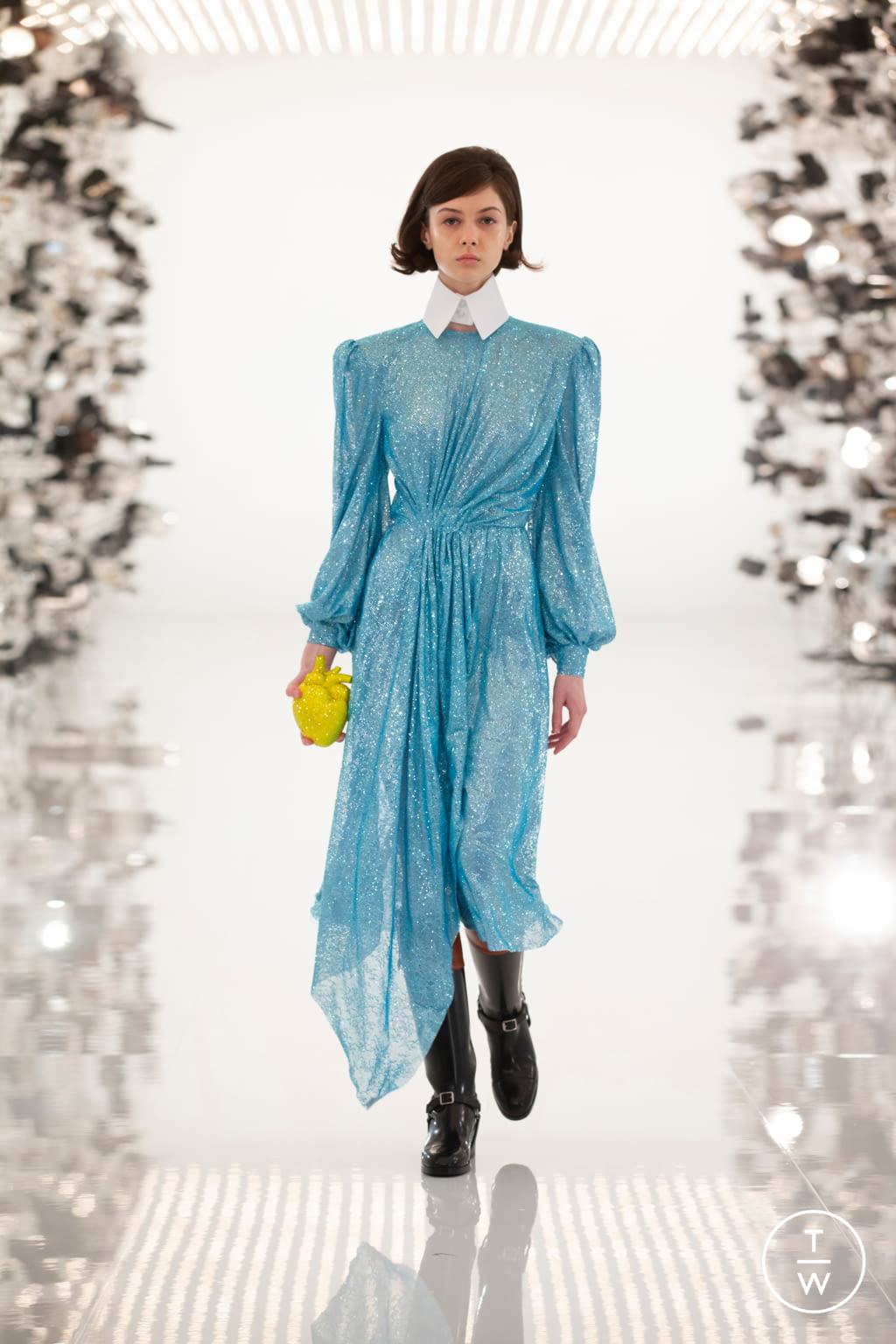 Fashion Week Milan Fall/Winter 2021 look 20 de la collection Gucci womenswear