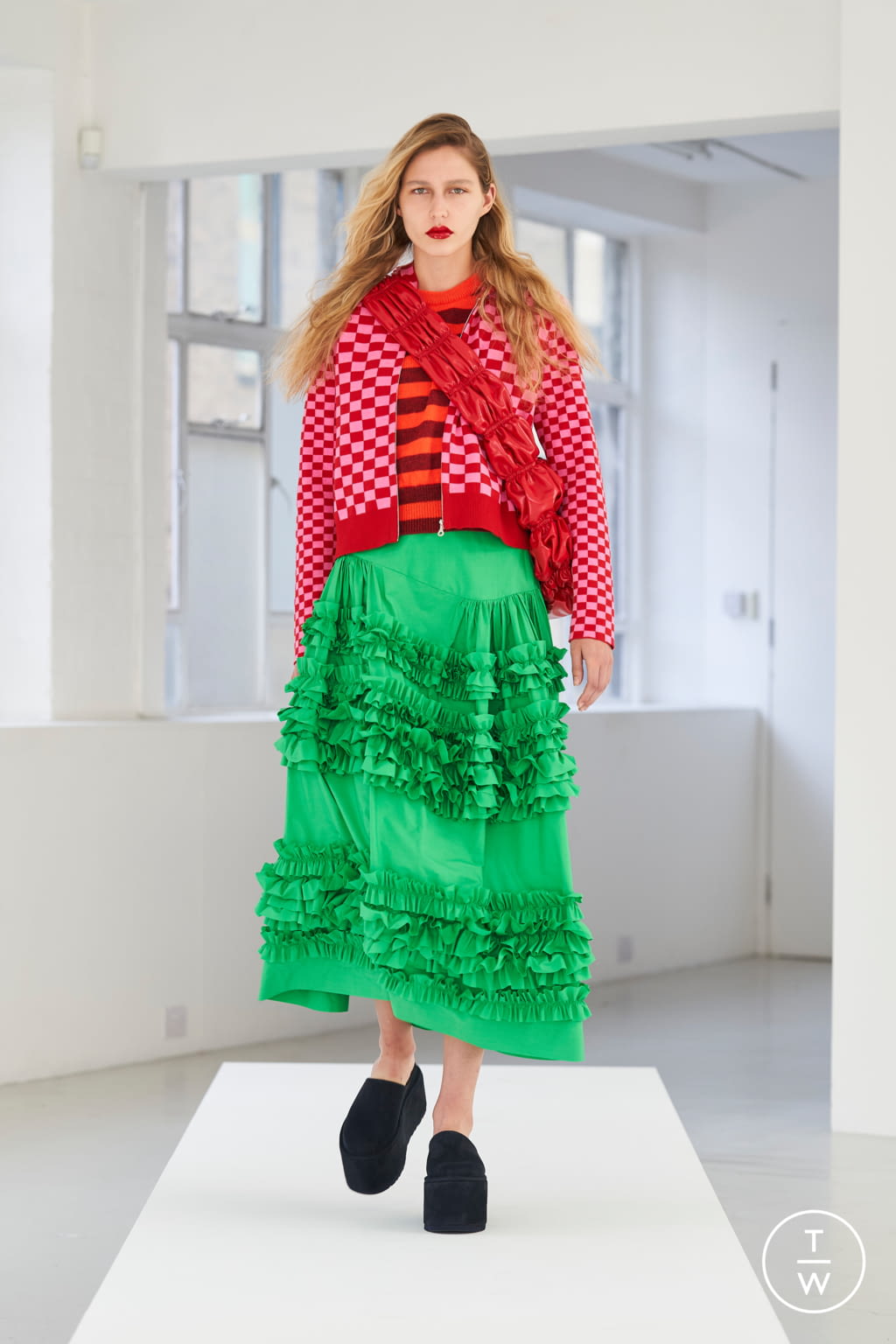 Fashion Week London Spring/Summer 2021 look 3 de la collection Molly Goddard womenswear