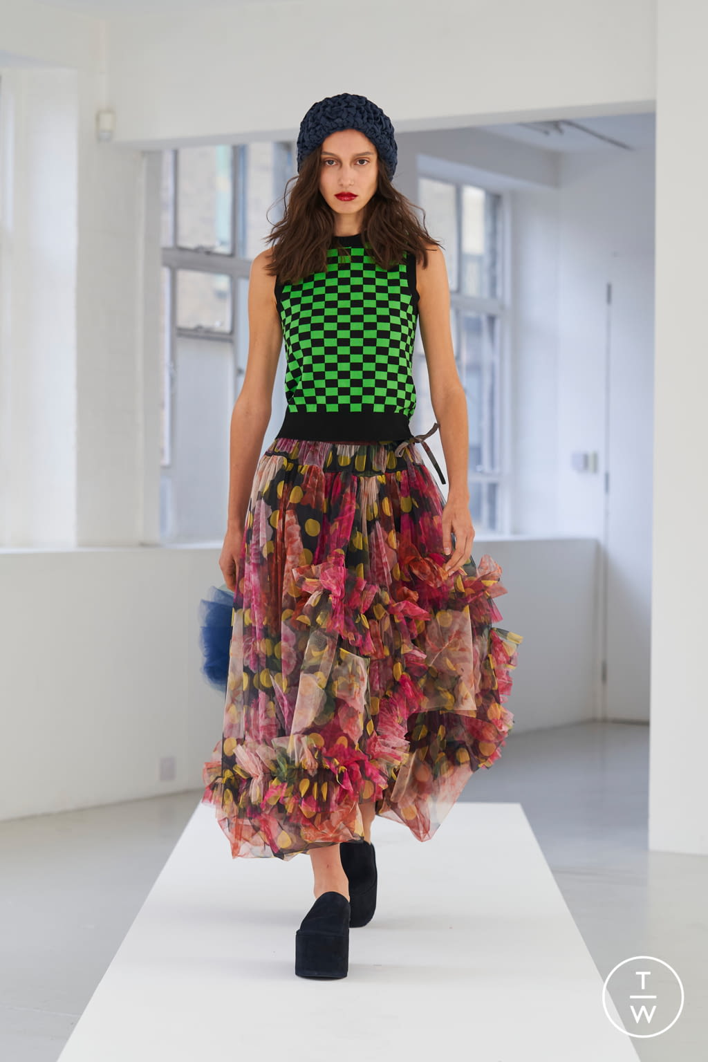 Fashion Week London Spring/Summer 2021 look 7 de la collection Molly Goddard womenswear