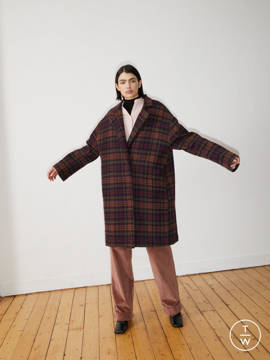 Fashion Week Paris Fall/Winter 2020 look 26 from the DA/DA Diane Ducasse collection womenswear