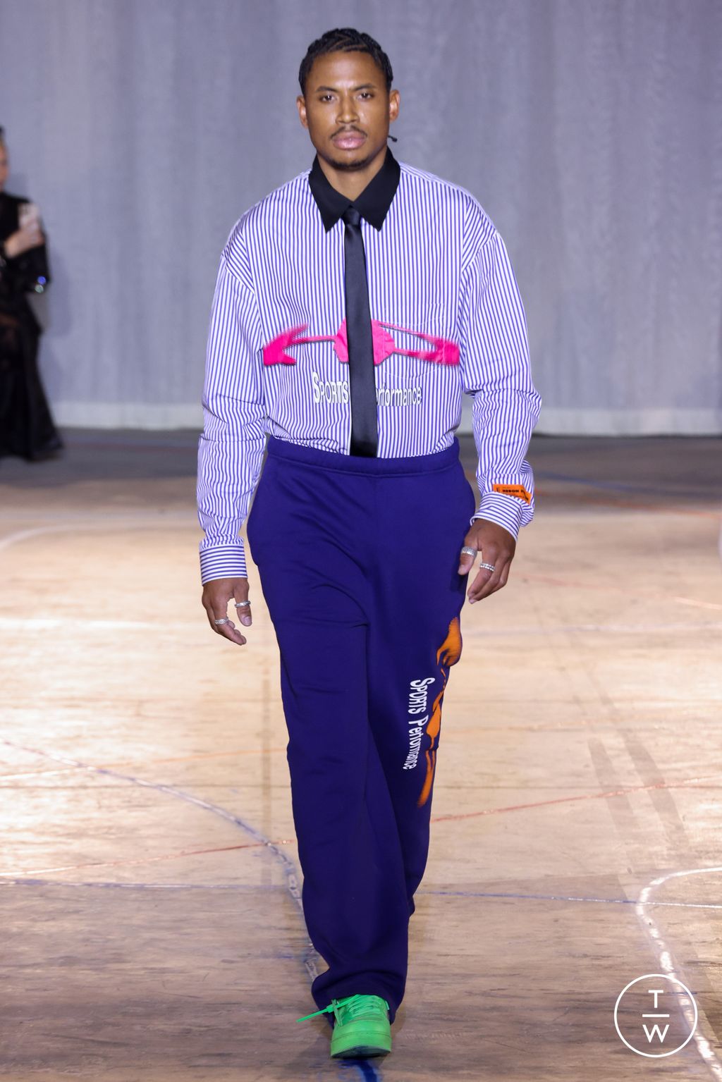 Fashion Week New York Fall/Winter 2023 look 14 from the Heron Preston collection 女装