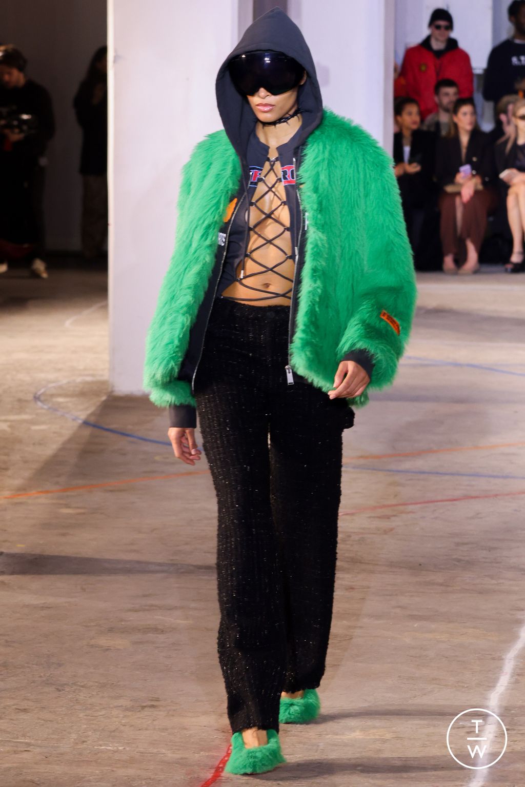 Fashion Week New York Fall/Winter 2023 look 24 from the Heron Preston collection 女装