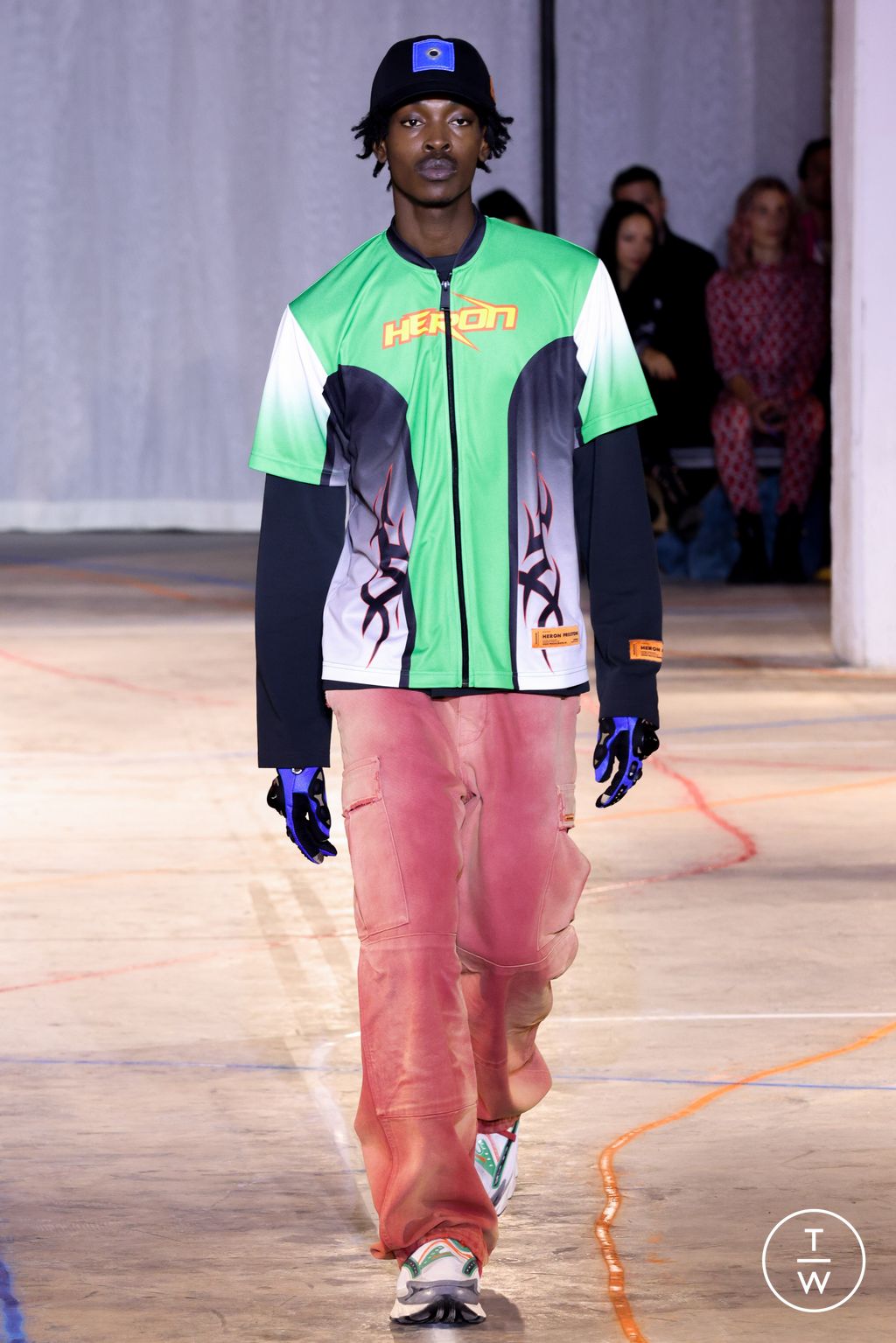 Fashion Week New York Fall/Winter 2023 look 25 from the Heron Preston collection 女装