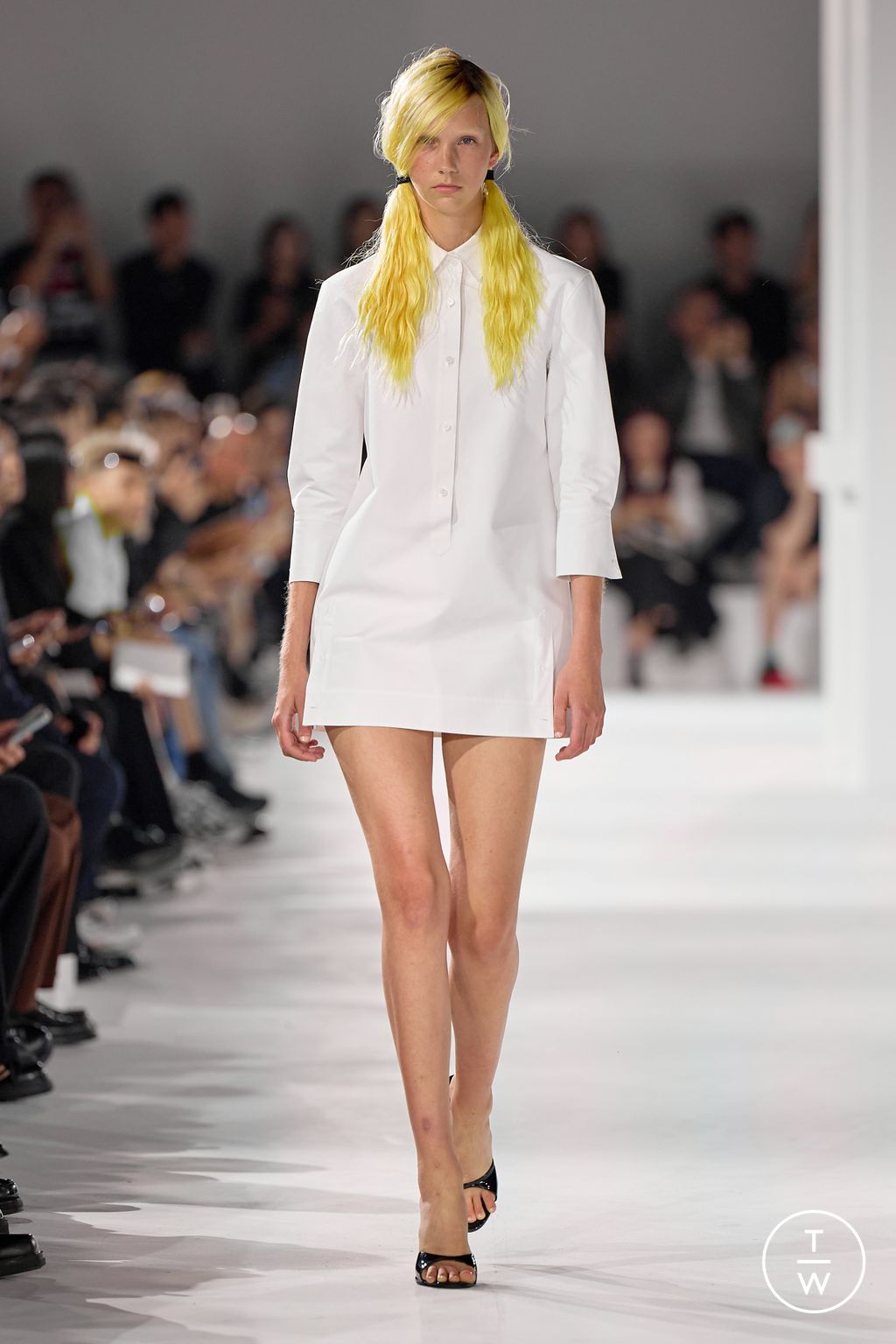 Fashion Week New York Spring/Summer 2024 look 3 de la collection WE11DONE womenswear