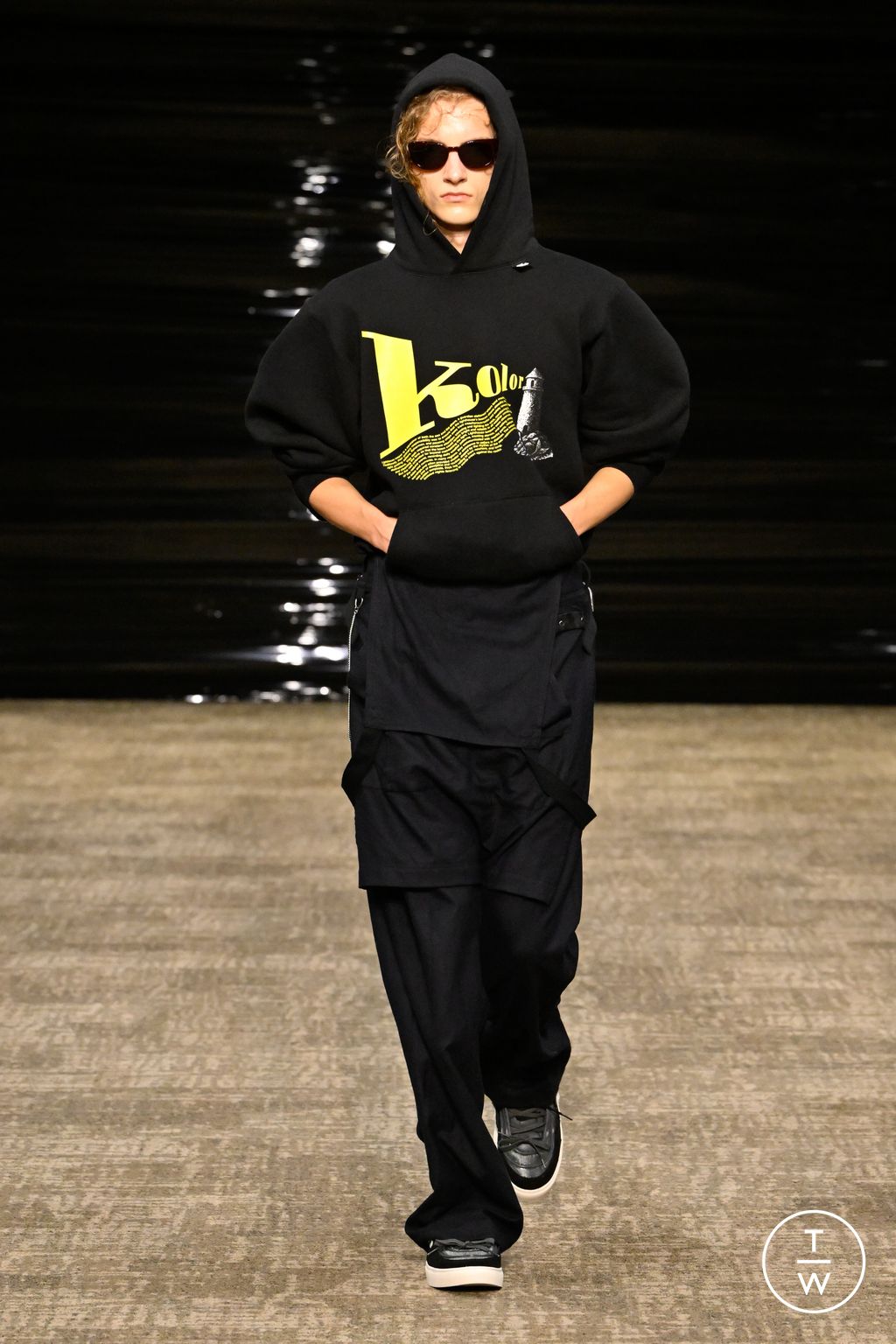 Fashion Week Paris Fall/Winter 2026 look 15 de la collection Kolor menswear