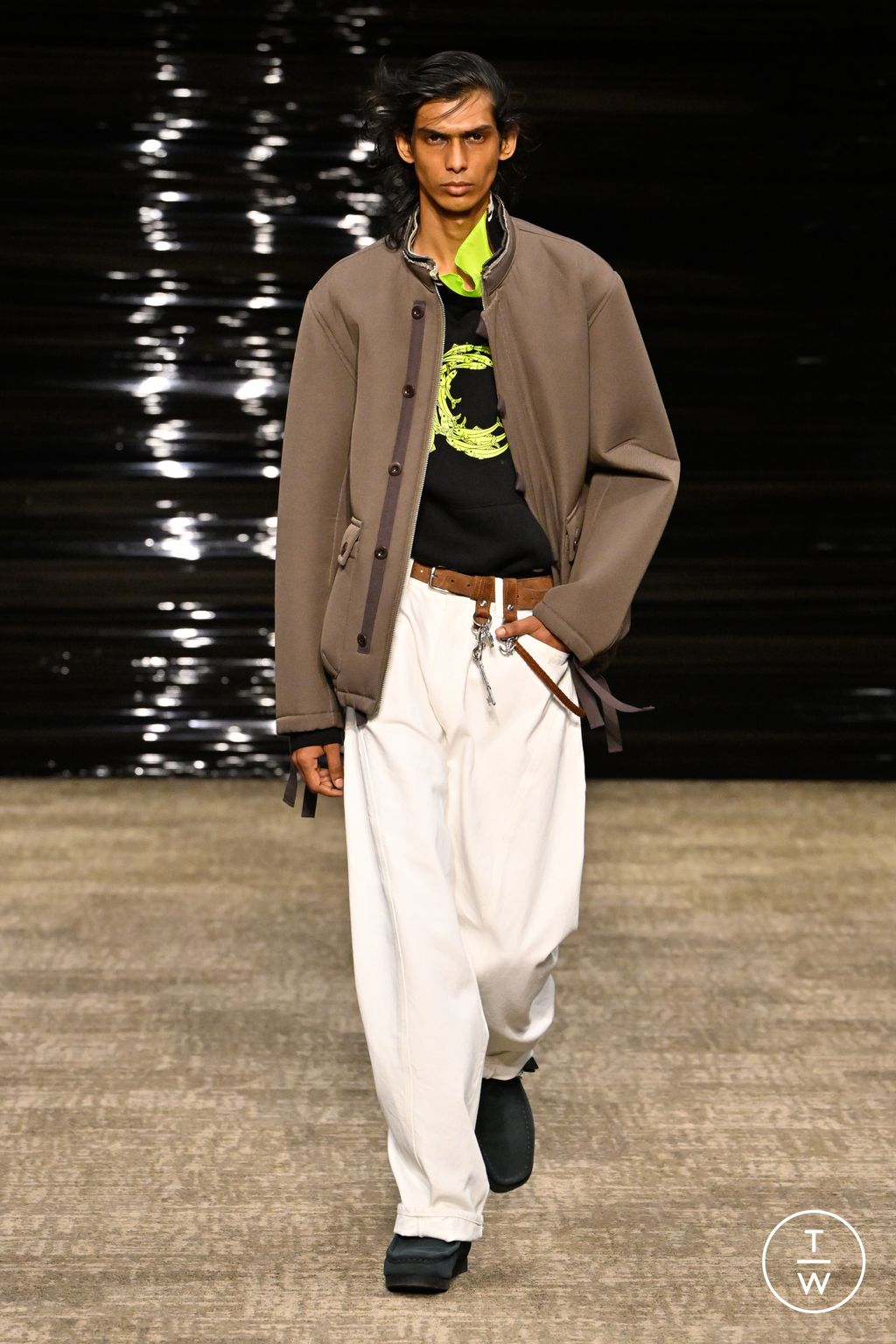 Fashion Week Paris Fall/Winter 2026 look 32 from the Kolor collection 男装