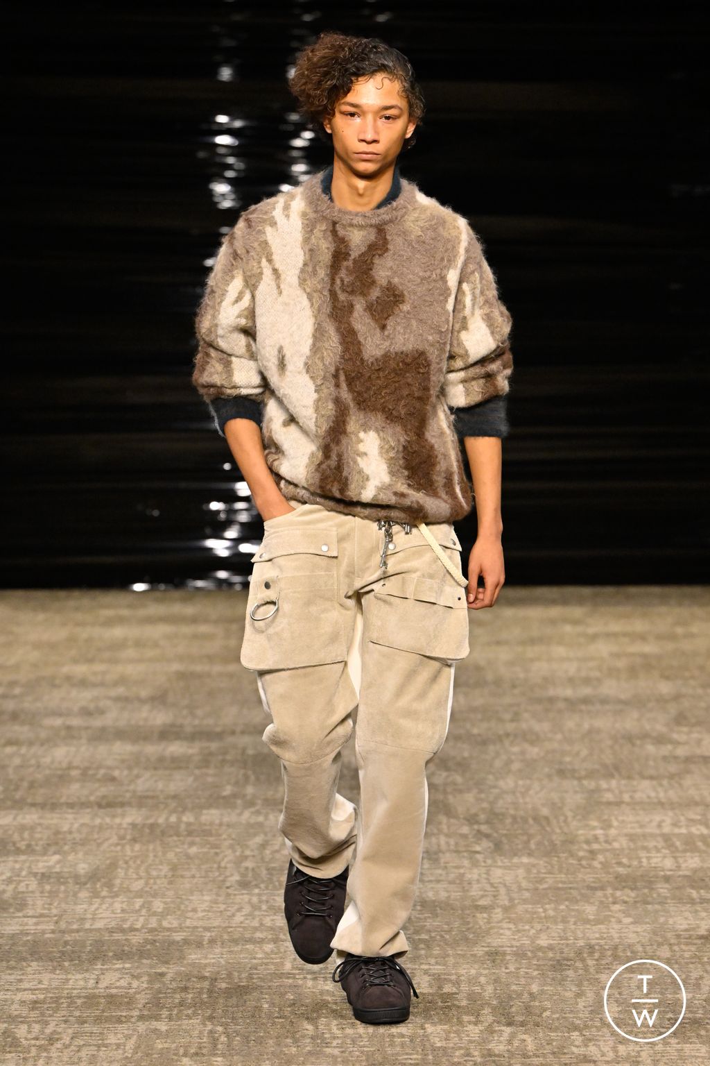 Fashion Week Paris Fall/Winter 2026 look 34 de la collection Kolor menswear