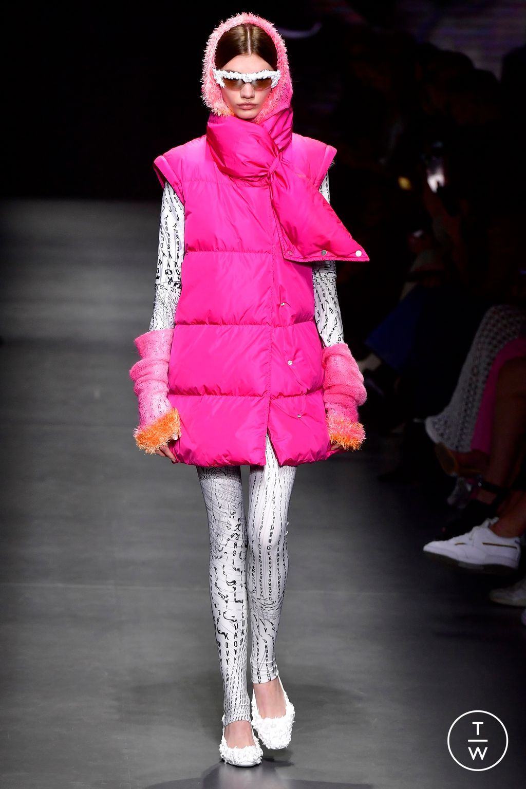 Fashion Week Milan Spring/Summer 2023 look 24 from the BUDAPEST SELECT collection 女装